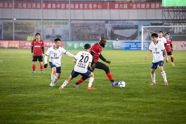 CBA联赛：浙江稠州金租 VS 深圳马可波罗